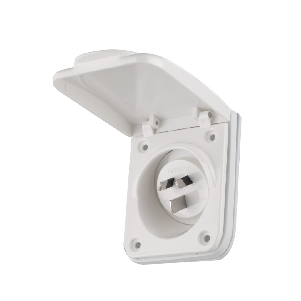 TRANSCO Caravan, Motorhome, RV 15 Amp Power Inlet IL15
