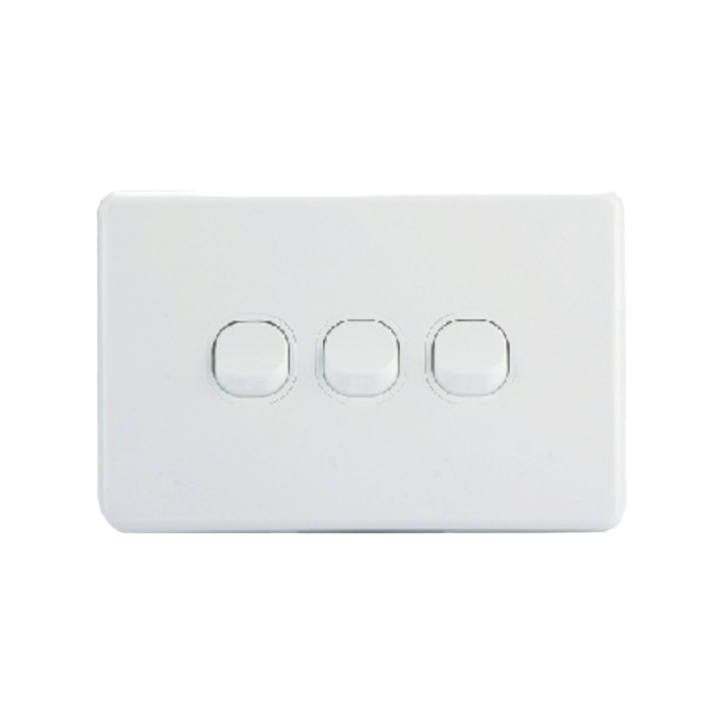 AVOL AVOL 3 Gang Light Switch 10A | White | Horizontal ESW143
