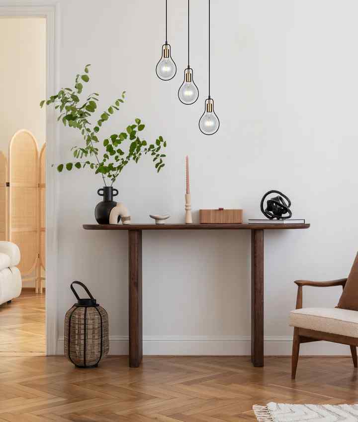 CLA CONTOUR: Interior Black Wire Pear Shape Pendant Light