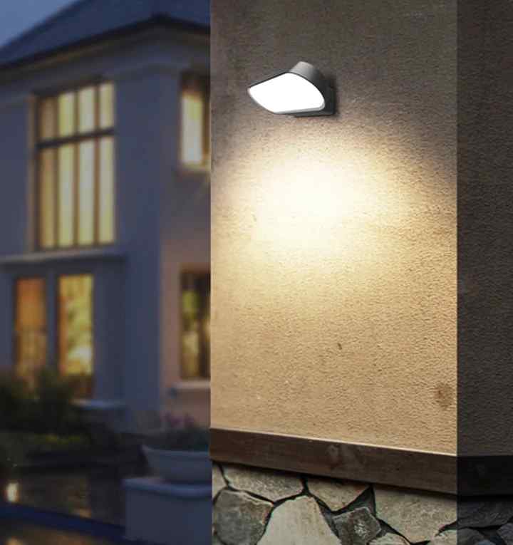 CLA
GLANS: Surface Mounted Exterior LED Wall Lights IP65 - Image 2