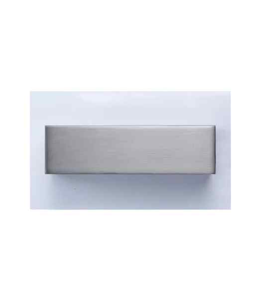 CLA NEW YORK: City Series LED Interior Satin Nickel With Clear Acrylic Border Rectangular Wall Light - Image 2