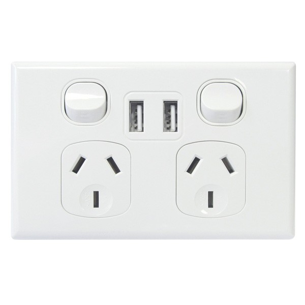 TradeSave Powerpoint Double, 10A with Twin USB, 3.5A Combined - TSUSB2GPO2