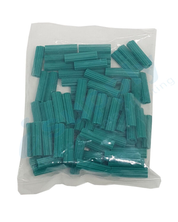 50 x Green Wall Plugs 6.5 x 35mm Wall Fixings for Wall Masonry Screws Express - Image 2